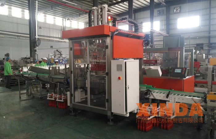 裝箱機生產(chǎn)車間